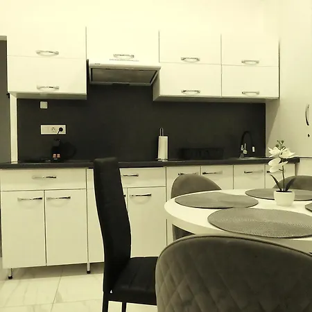 Belvarosi Apartment